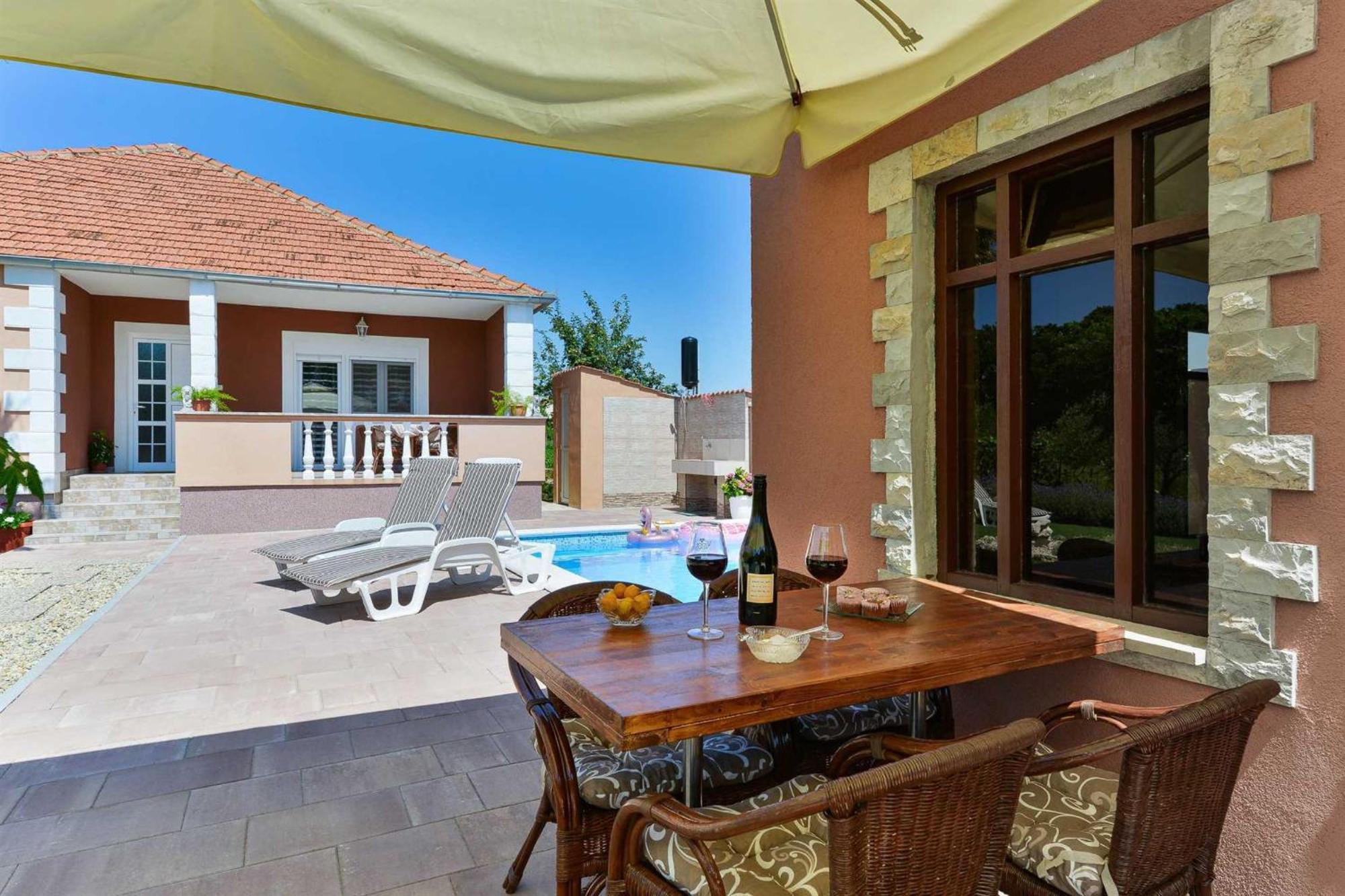 Holiday House Meri, 5+2, Benkovac Exterior foto